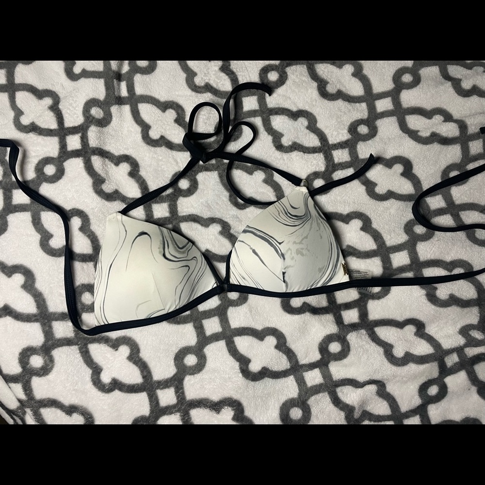 Victoria Secret bikini top